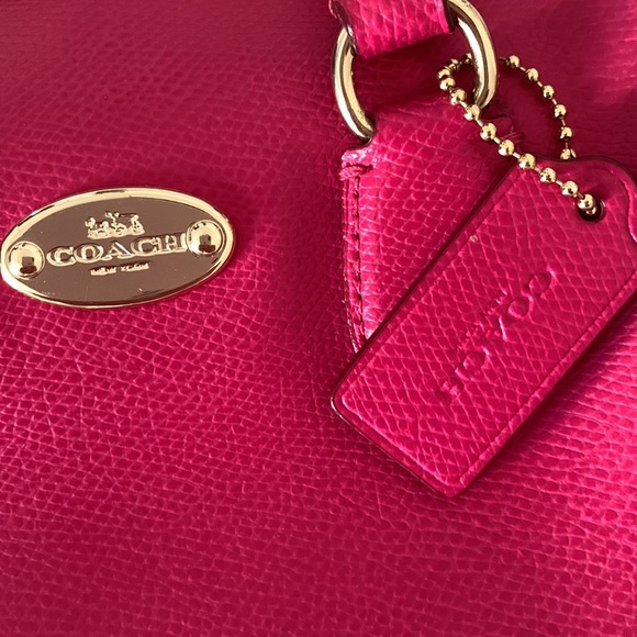 Two Coach purses, good condition, pink and blue. - Picture 3 of 13